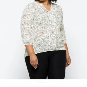Hawthorne  Blouse Size 2XL Yessie Trumpet Sleeve Split Neck White & Black Floral